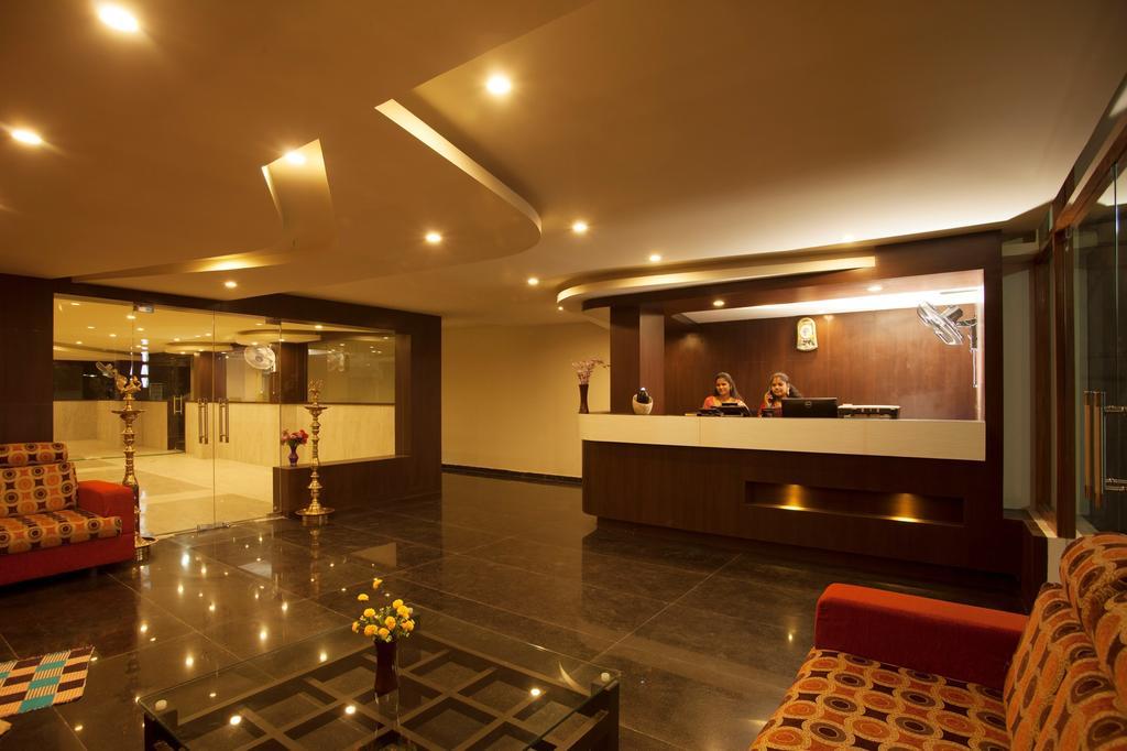 קומבאקונאם Temple Stays - Friendliness & Cleanliness Room מראה חיצוני תמונה