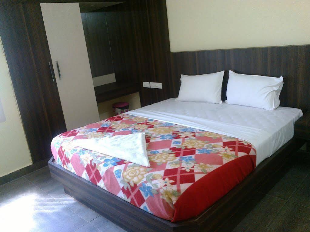 קומבאקונאם Temple Stays - Friendliness & Cleanliness Room מראה חיצוני תמונה